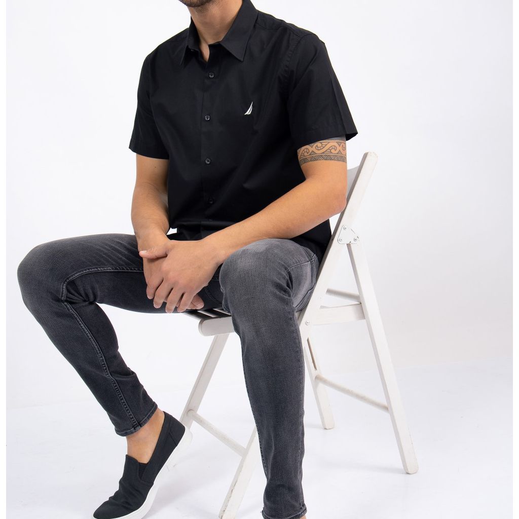 חולצה מכופתרת CLASSIC FIT שרוולים קצרים