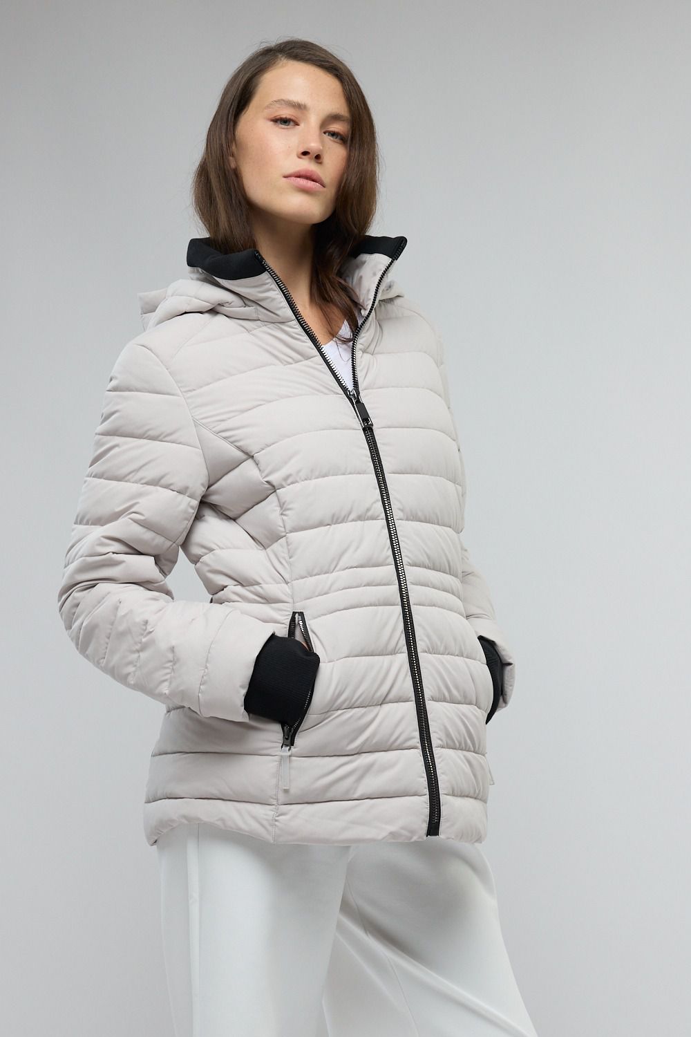 ג’קט סופטשל מרופד לנשים Nautica