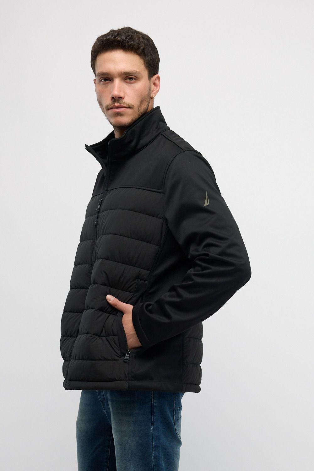 ג’קט סופטשל מרופד לגברים Nautica