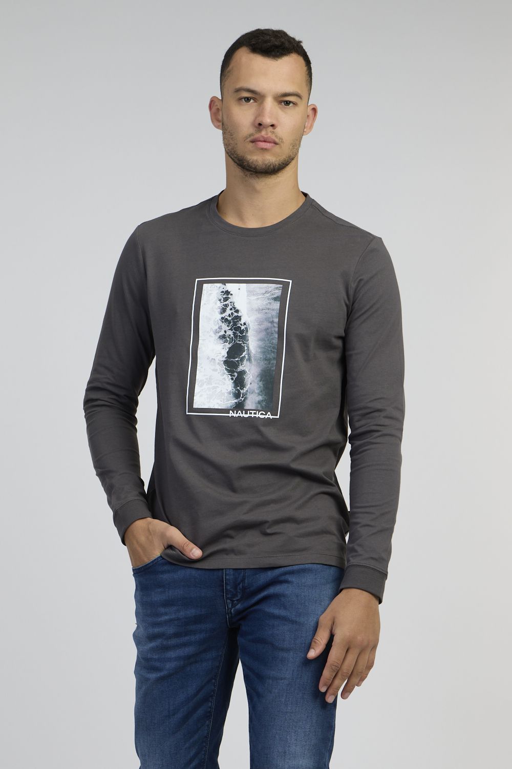 טי שירט עם שרוולים ארוכים עם הדפס ריבוע חוף