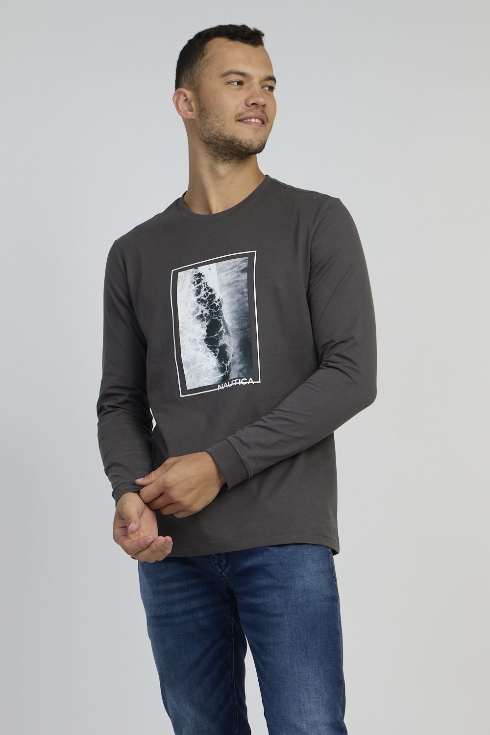 טי שירט עם שרוולים ארוכים עם הדפס ריבוע חוף