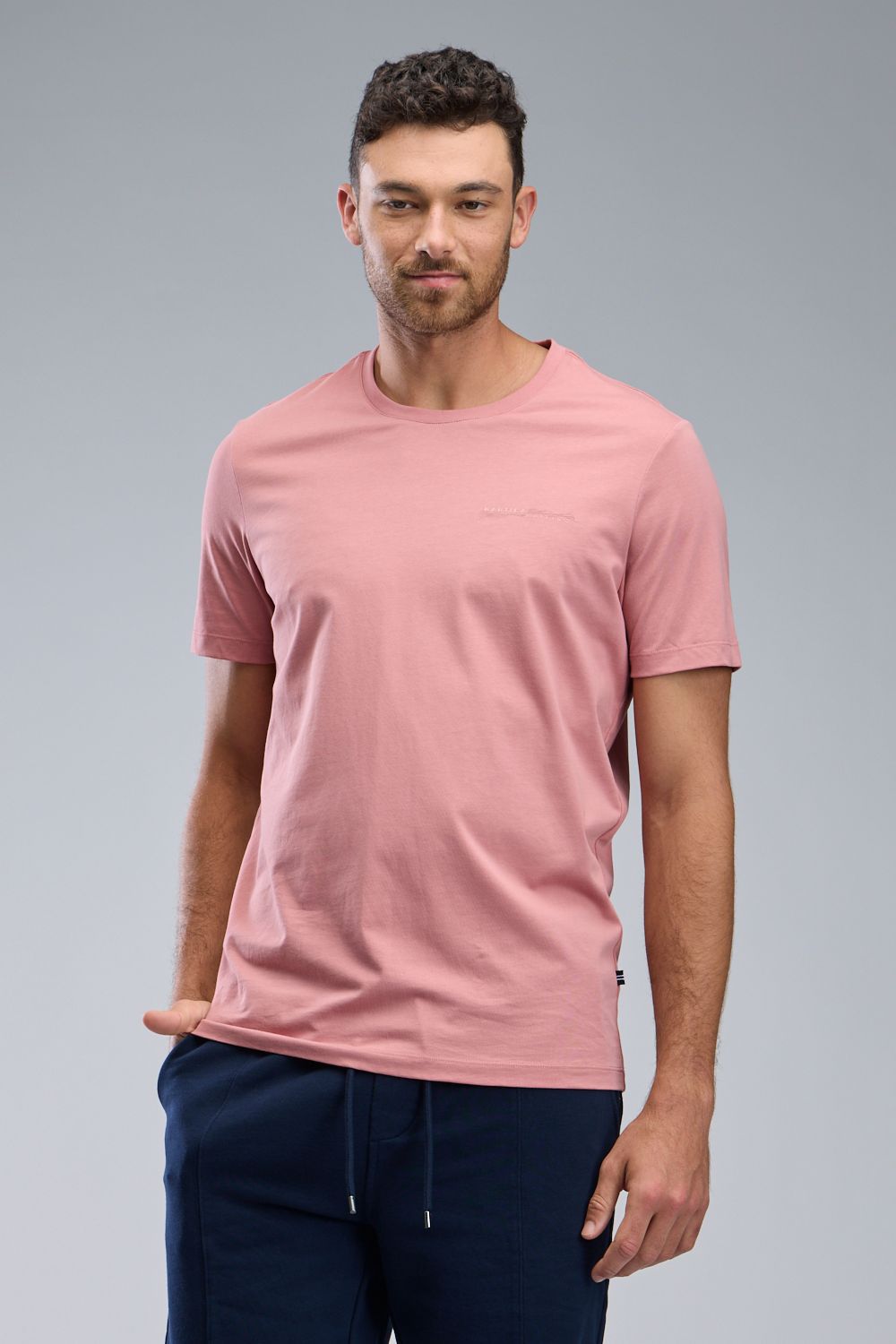 טי שירט עם שרוולים קצרים והדפס Nautica לגברים