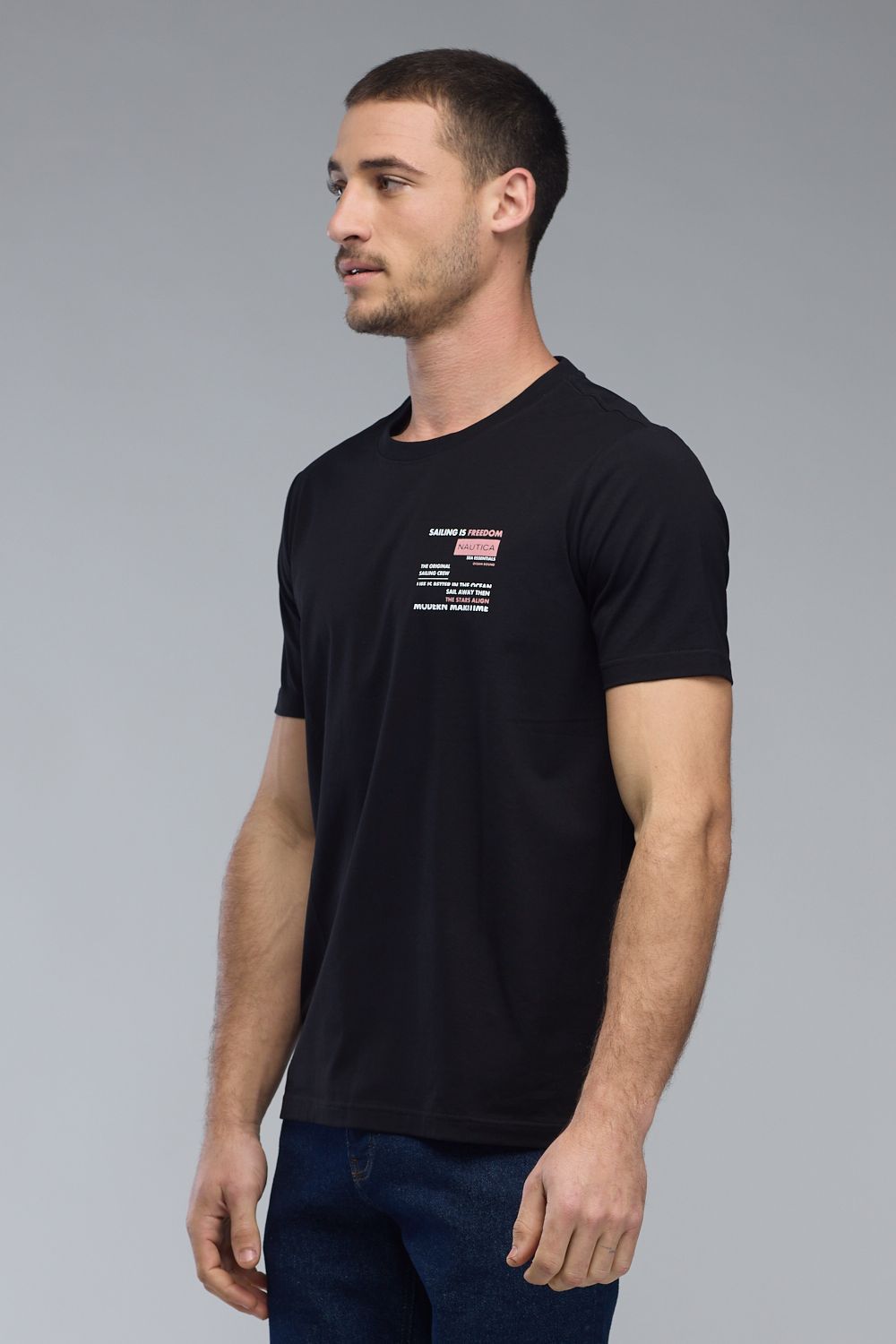 טי שירט Nautica לגברים עם הדפס בחזה