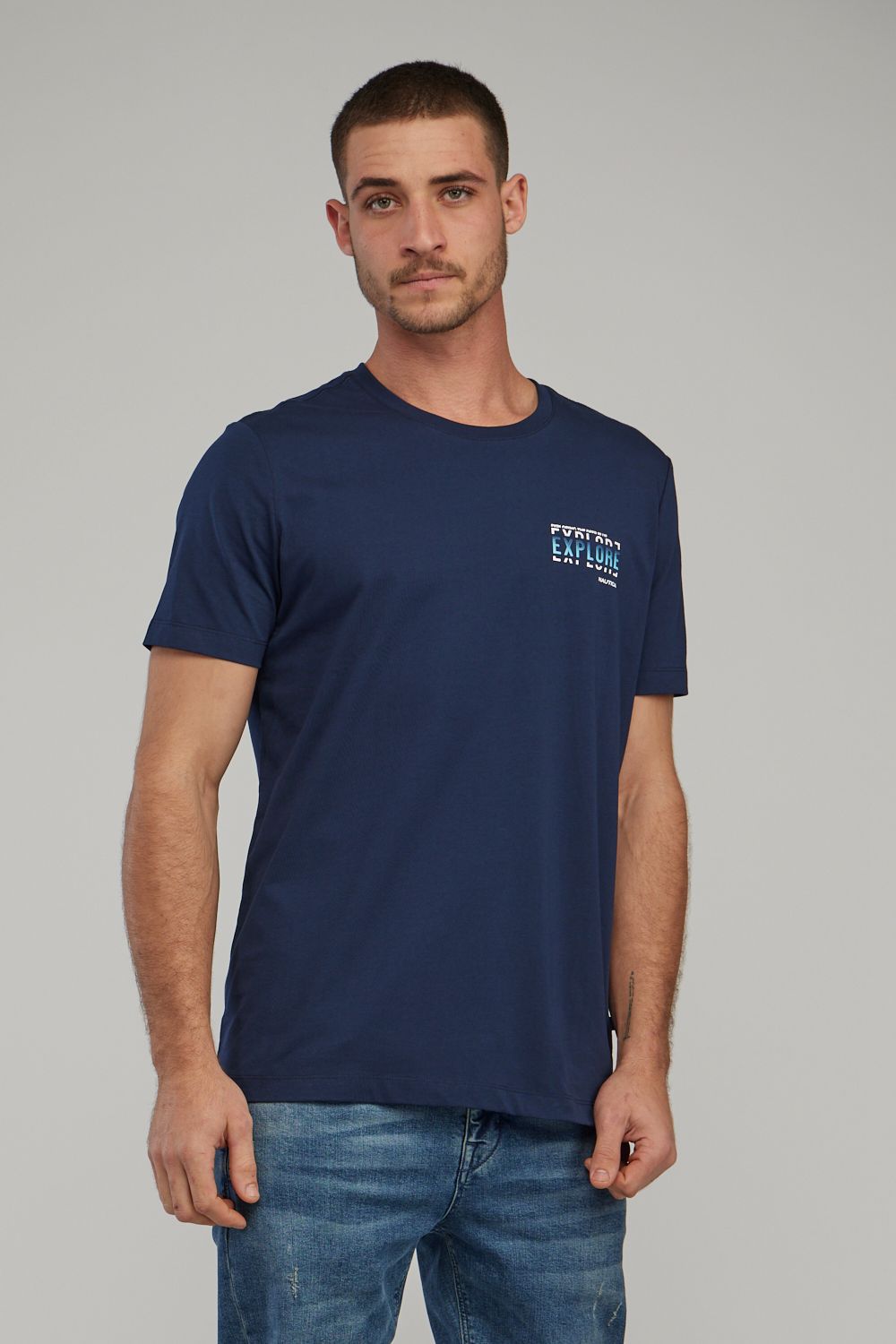 טי שירט עם שרוולים קצרים והדפס Nautica לגברים