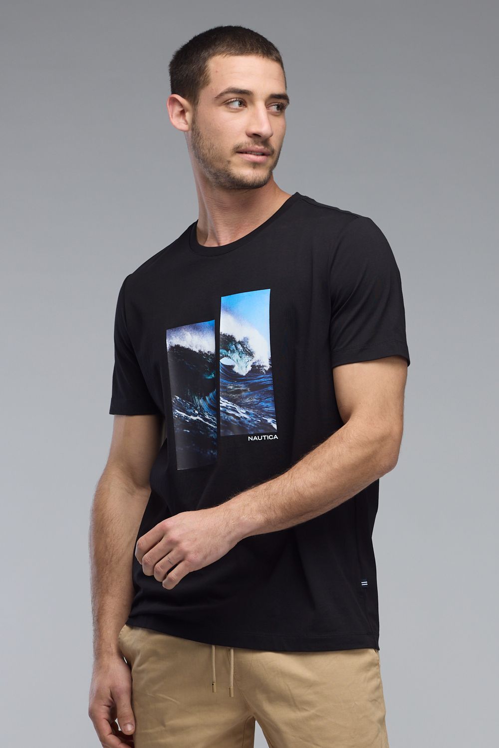 טי שירט עם שרוולים קצרים והדפס Nautica לגברים