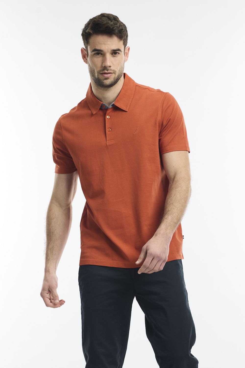 חולצת פולו חלקה נאוטיקה לגבר