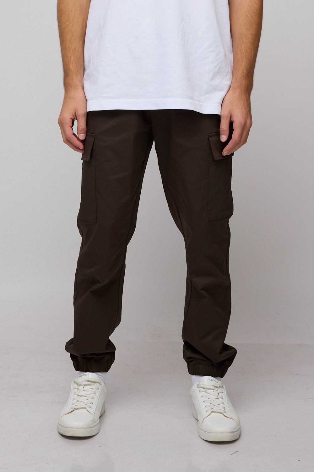 מכנסיים קצרים לגברים