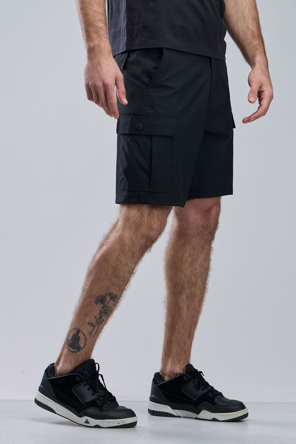 מכנסי ברמודה Nautica בגזרת CARGO לגברים