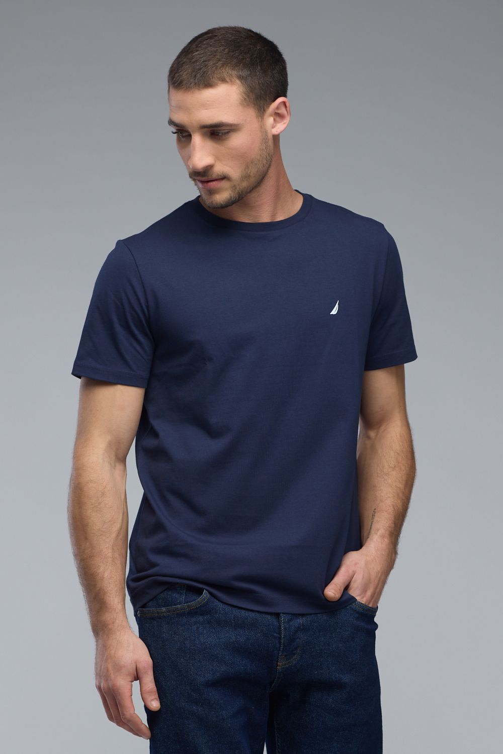 טי שירט עם לוגו Nautica והדפס אחורי לגברים