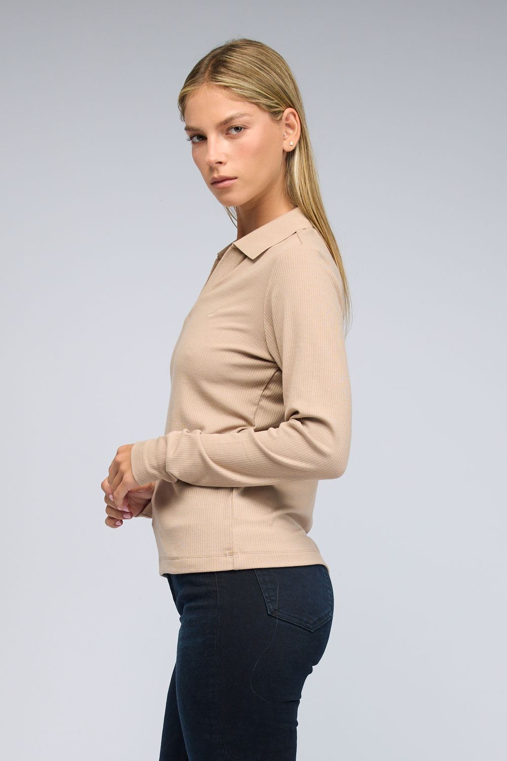 טי שירט Nautica ארוכה לנשים מבד ריב