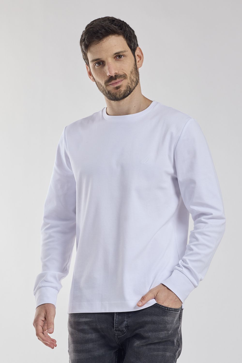 חולצת טי חלקה בשילוב לוגו נאוטיקה לגבר