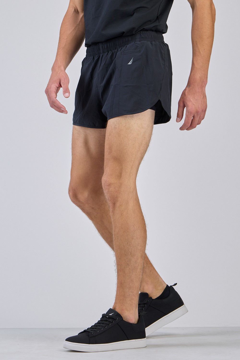 מכנסי שורטס לגבר