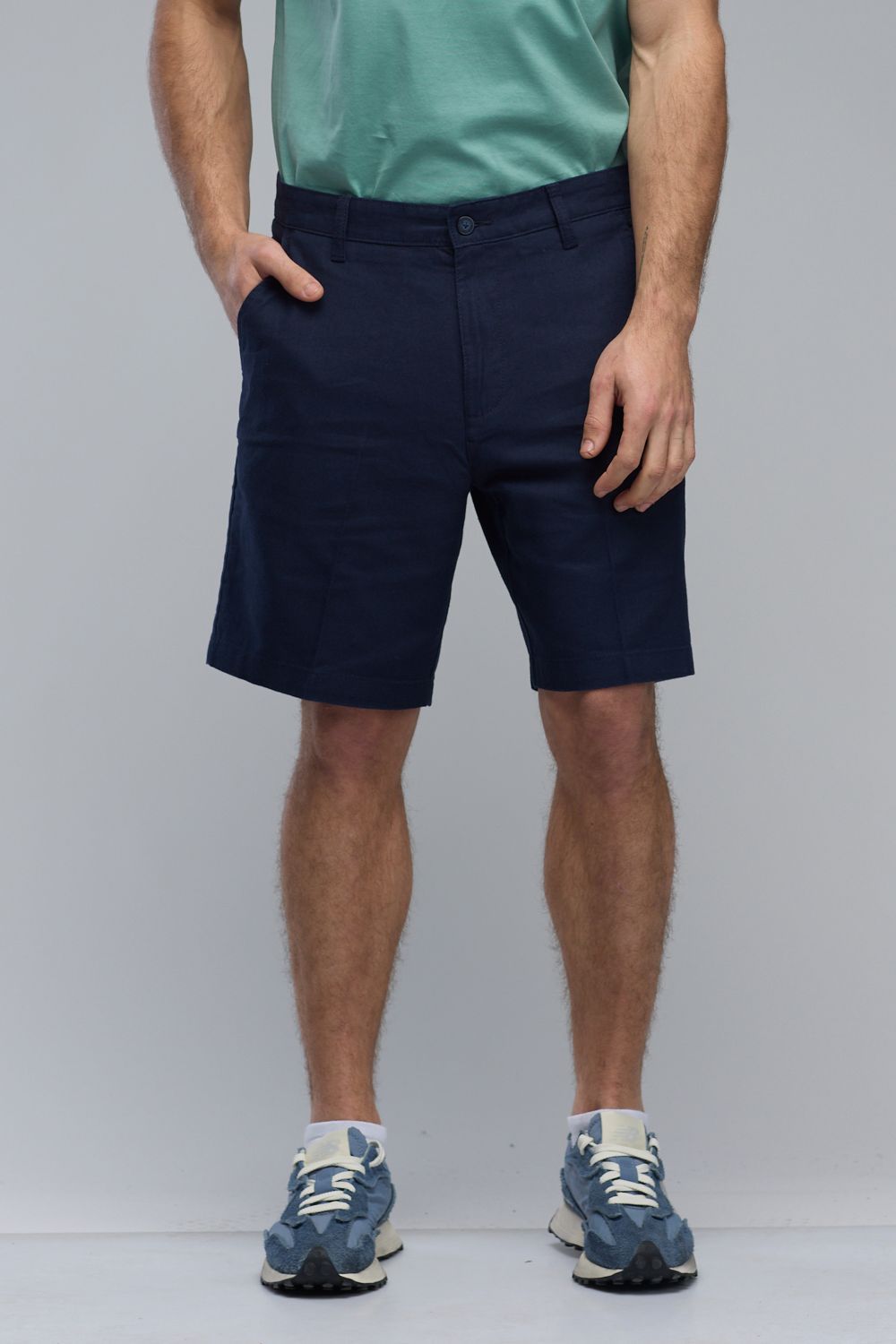 מכנסי ברמודה Nautica לגברים בגזרה קלאסית