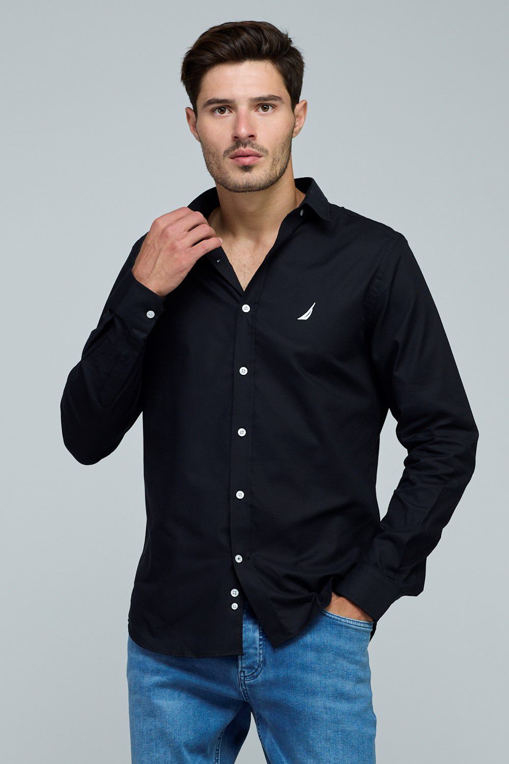 חולצה מכופתרת עם שרוולים ארוכים Nautica לגברים