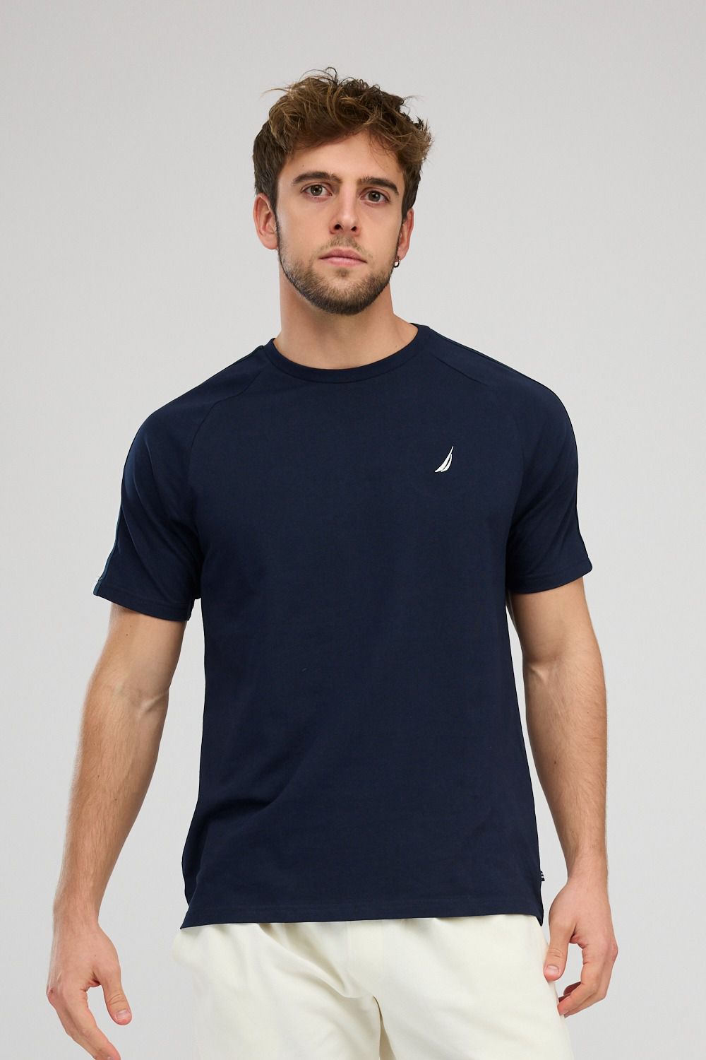 חולצת טי-שירט פסים קצרה לגברים