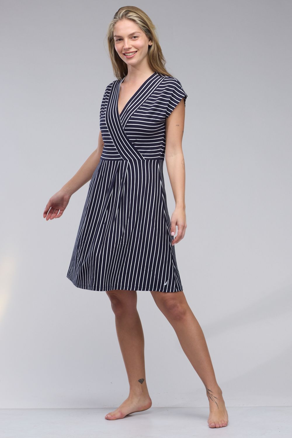 שמלת פסים Nautica לנשים