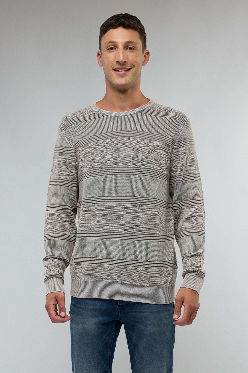 סוודר אלגנטי צווארון עגול לגברים Nautica