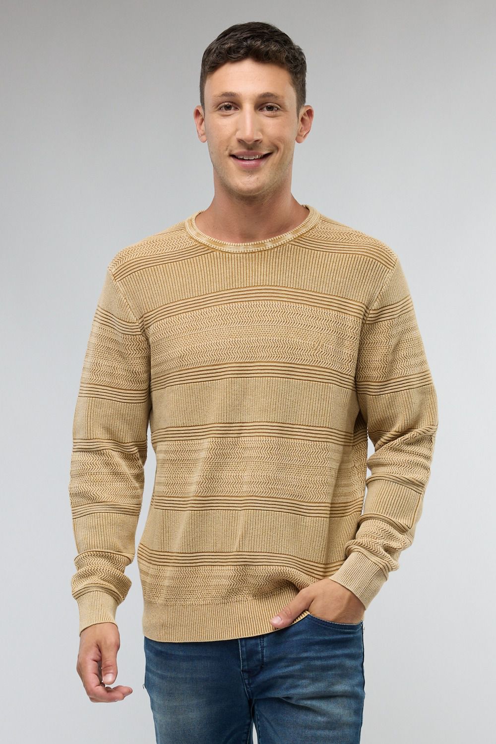 סוודר אלגנטי צווארון עגול לגברים Nautica