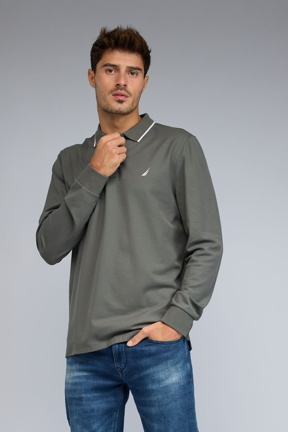 חולצת פולו Nautica ארוכה עם צווארון מעוטר לגברים