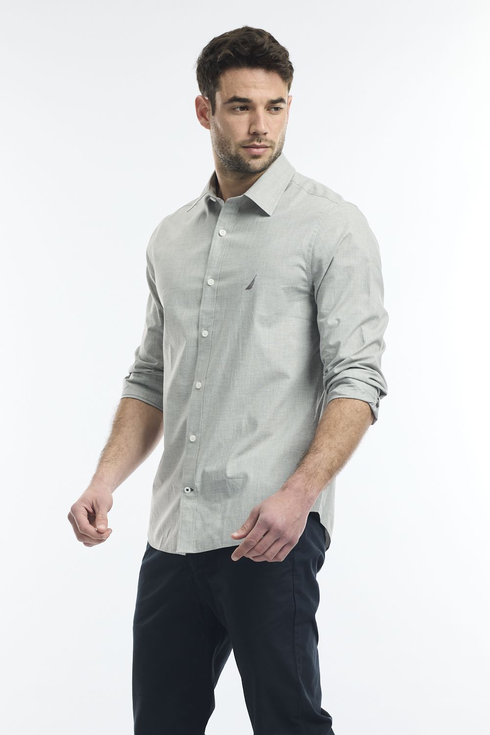 חולצה מכופתרת TAILORED FIT מסוגננת לגבר