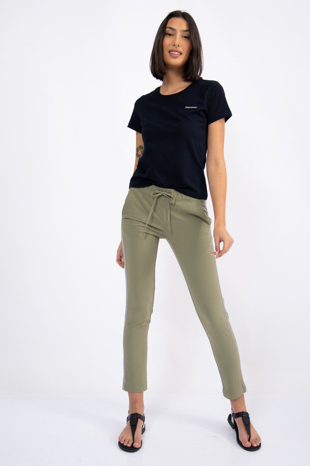 טי שירט עם אלמנט לוגו נאוטיקה