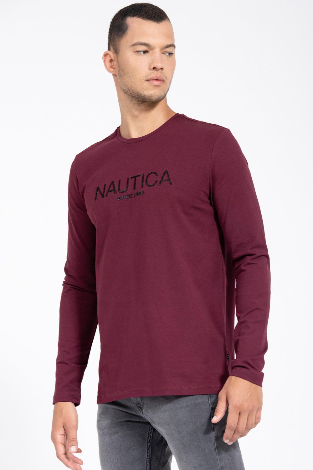 טי שירט עם הדפס NAUTICA בשילוב ניטים מגומי