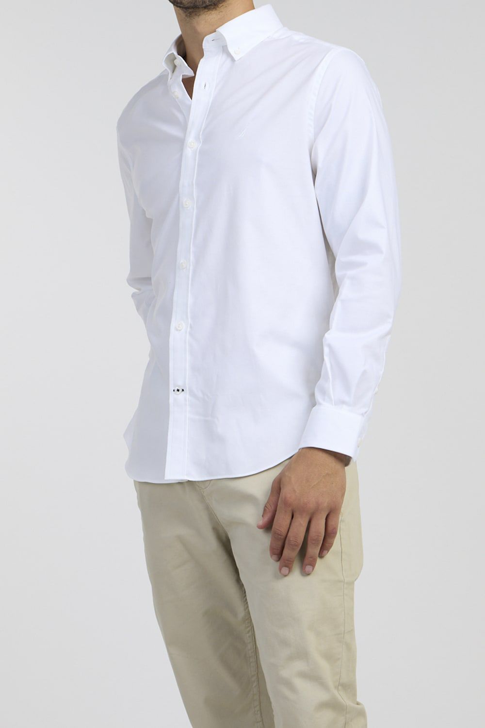 חולצה מכופתרת חלקה CLASSIC FIT