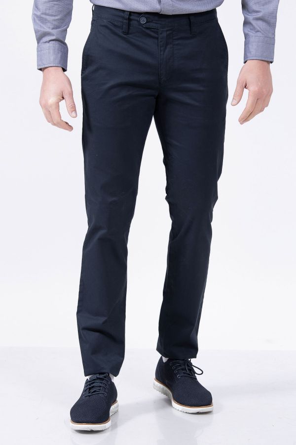 מכנסי צ’ינו לגבר נאוטיקה