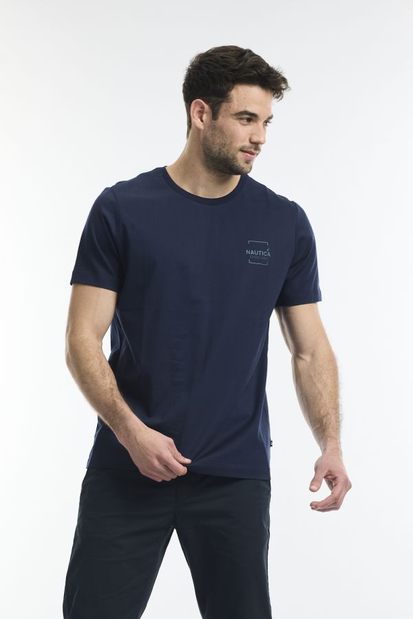 חולצה טי שירט עם צווארון עגול