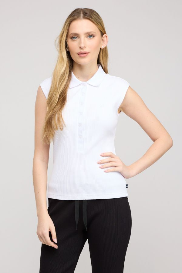 חולצת פולו קצרה לנשים