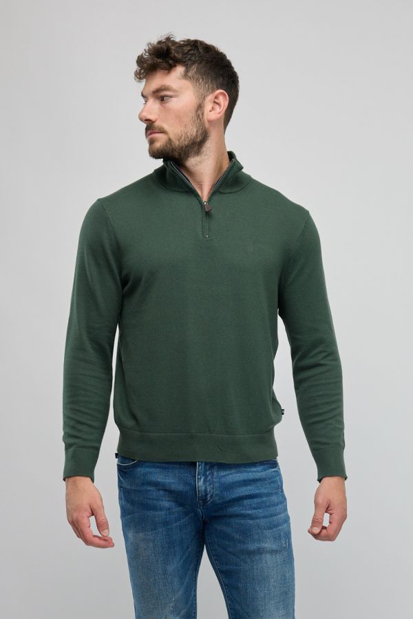 סריג איכותי עם רוכסן בצווארון ולוגו נאוטיקה לגבר