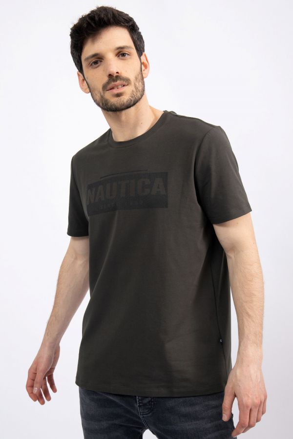 טי שירט בהדפס פסים לוגו