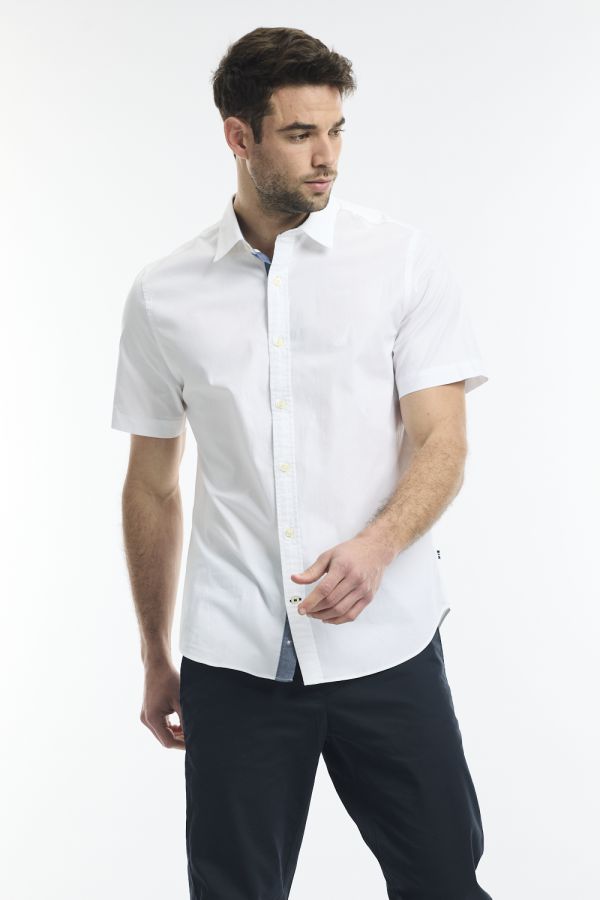 חולצה מכופתרת קצרה לגבר